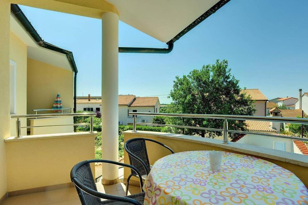 Apartmani Strigo เมดูลิน ภายนอก รูปภาพ