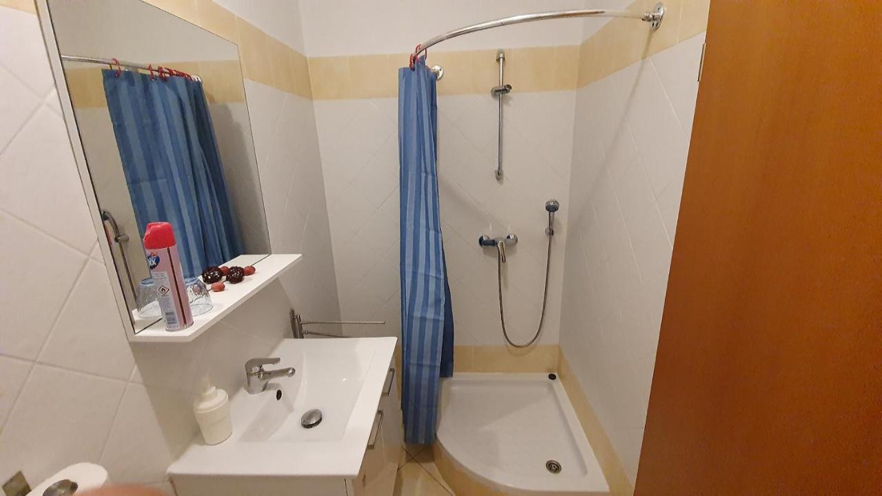 Apartmani Strigo เมดูลิน ภายนอก รูปภาพ
